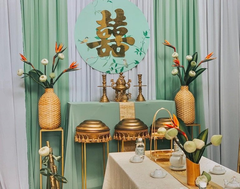 Hình ảnh trang trí bàn thờ gia tiên màu xanh - Ảnh 38