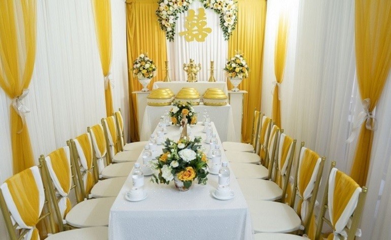 Mẫu trang trí bàn gia tiên đám cưới đơn giản đáng tham khảo cho dâu rể - Ảnh 8